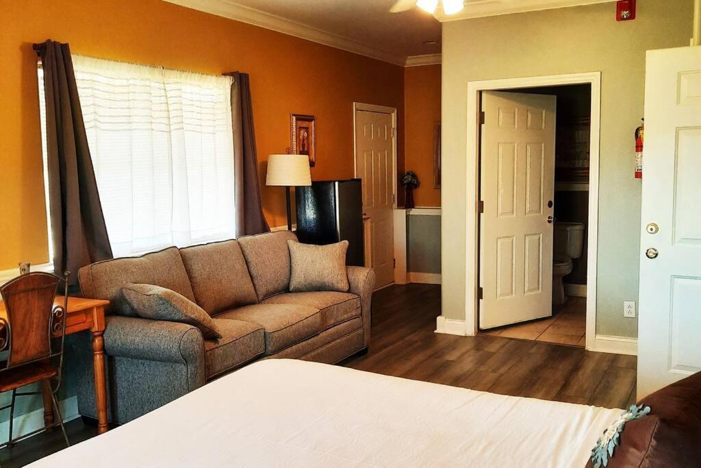 Little River Guest House At Tennessee Riverplace 查塔努加 外观 照片